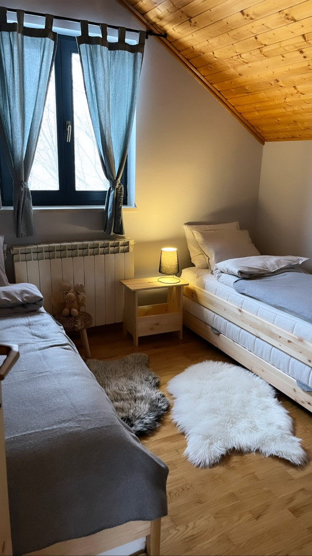 Rooms, Chalet MINT with Jacuzzi and sauna, Delnice, Gorski Kotar, Croatia Delnice